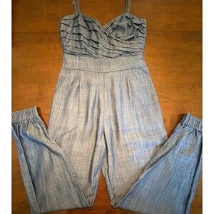 Guess Jumpsuit Women’s Size 4 NWOT